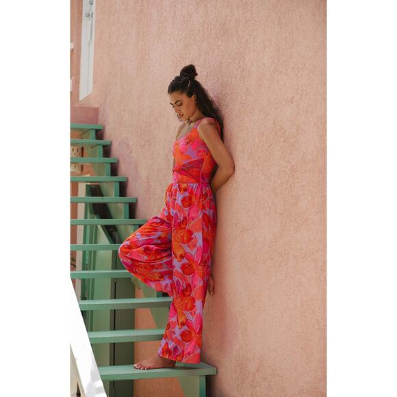 Hutch Graham Cover-Up Pants - Watercolor Gardenia NWT SIZE LARGE - Picture 4 of 6